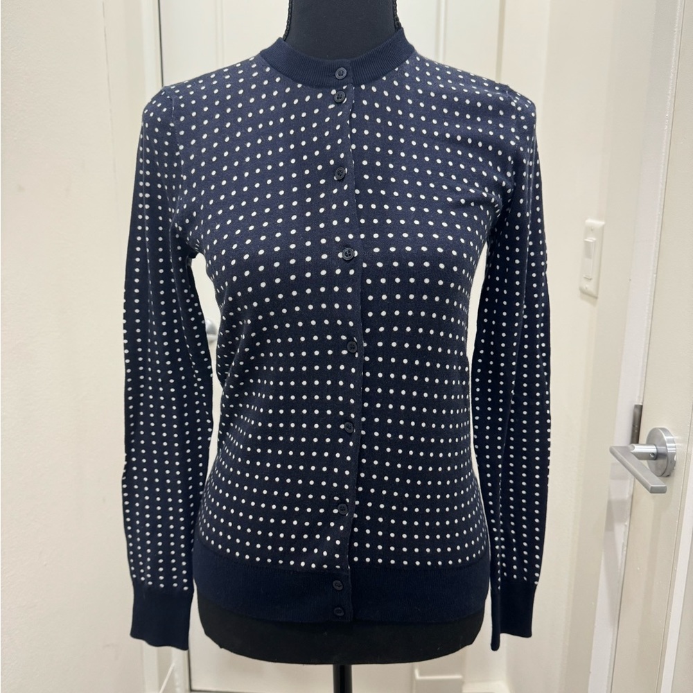 New with tags J Crew Caryn cardigan in 100% cotton in navy and white polka dots
